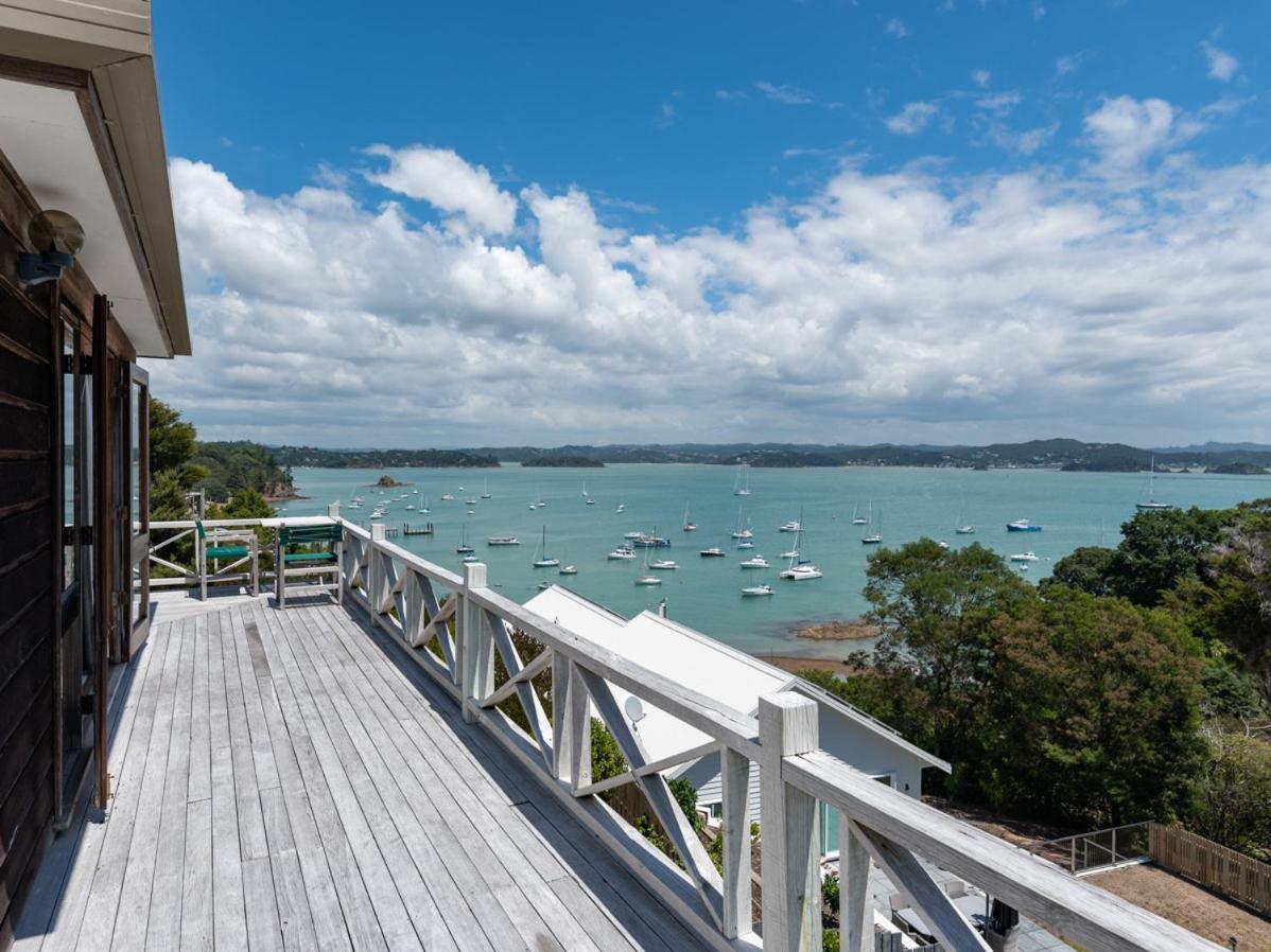 Te Maiki Escape - Russell Holiday Home Dış mekan fotoğraf